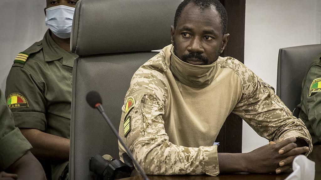 Mali: Il capo della giunta militare il colonnello Assimi Goita si autodichiara presidente