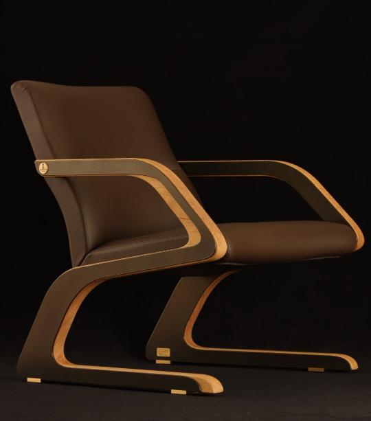 Poltrona di design CARLO ARMCHAIR 