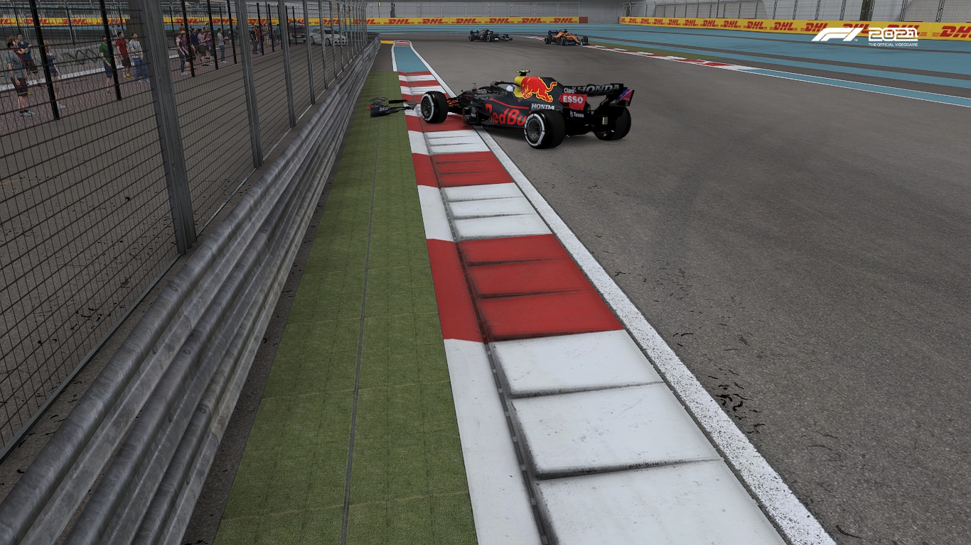 GP di Abu Dhabi: mancava ed è arrivato! Incidente tra Fabio Verdi e Niccolò Trinelli nel penultimo GP