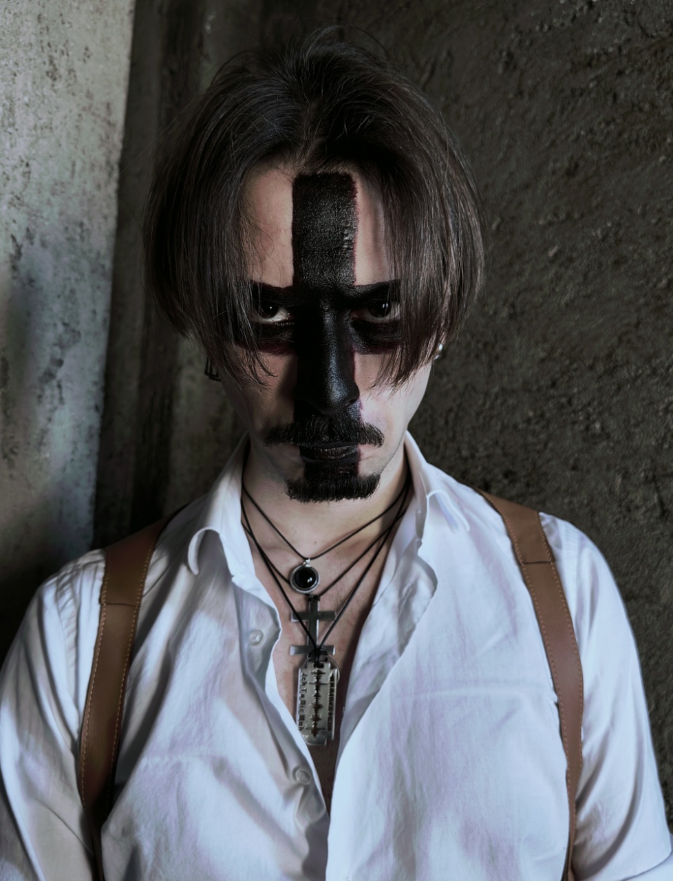  L’elegante principe del gothic rap italiano Trunchell, Etc., torna con “Camera n9”