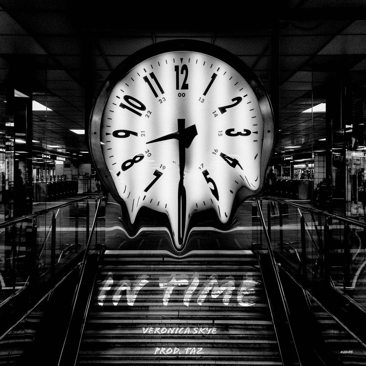 Veronica Skye - “In time”