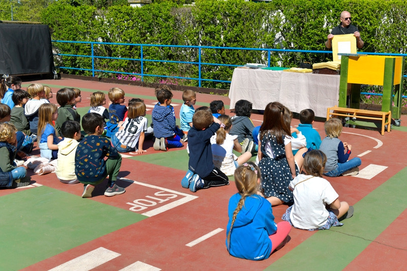 L’importanza del riciclo e la sostenibilità della carta al Lycée Français International Jean Giono