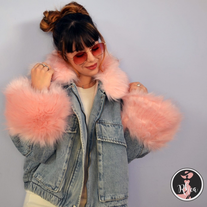 Abbigliamento RHEA 100% made in Italy.
