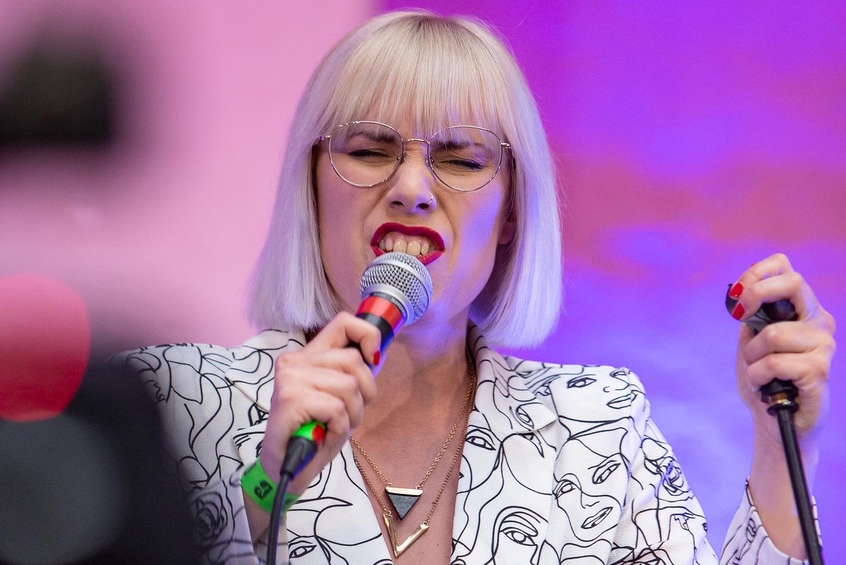Isa, la promessa del pop-soul italiano, torna con “Io&Te"