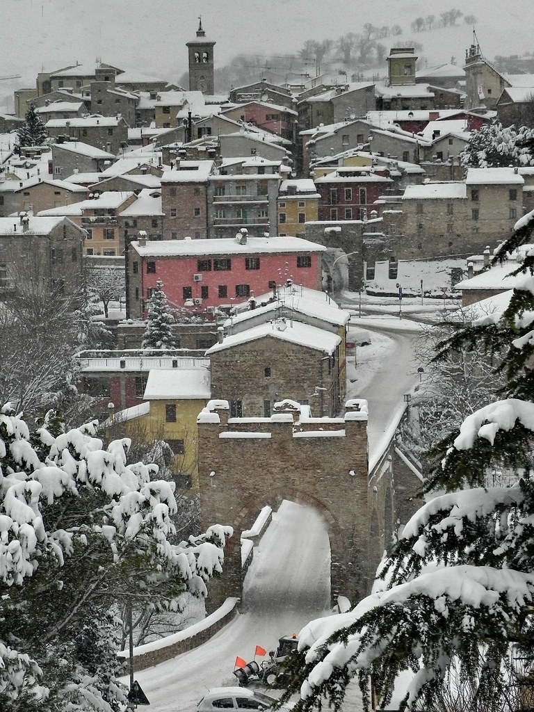 Il Ponte Del Diavolo Di Tolentino 