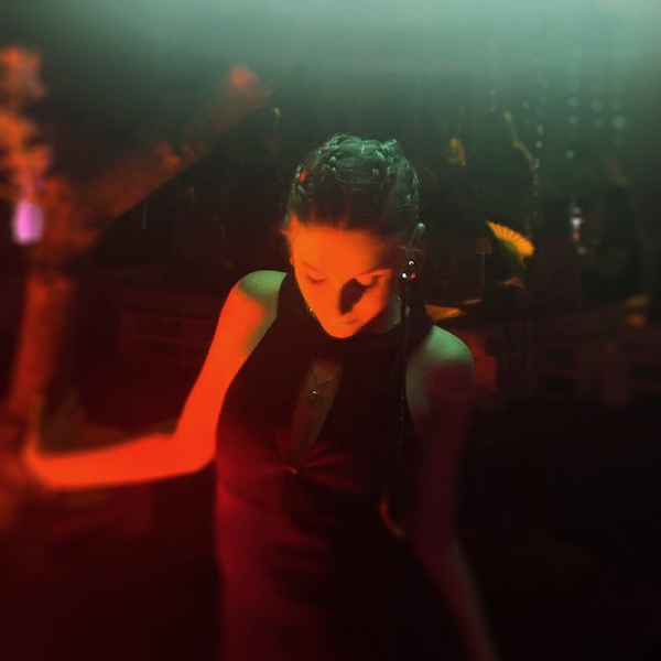 Francesca Lina: “Stacco”