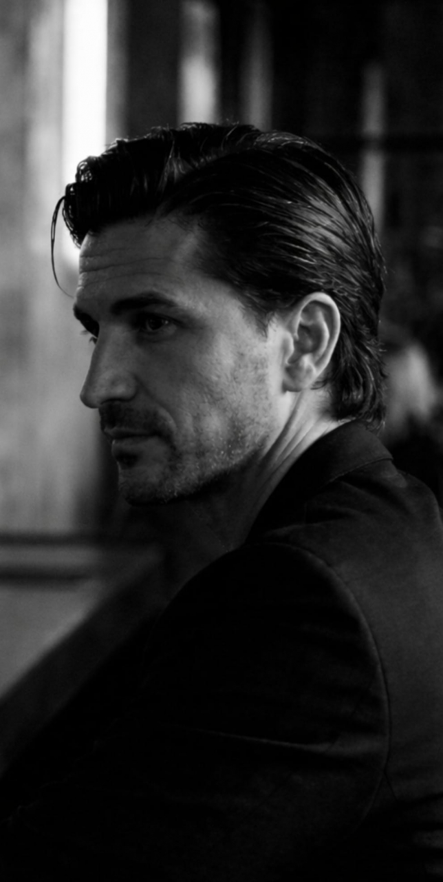 La forza dei valori: il viaggio artistico di Vito La Grassa tra impegno e cinema