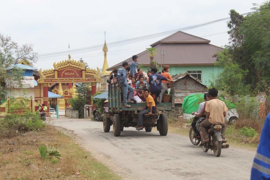 Birmania-Myanmar: Abitanti dello Stato Shan fuggono dai combattimenti tra combattenti del Consiglio p